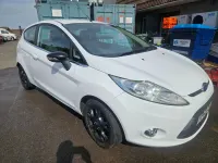 Used Ford Fiesta Zetec 2012 White Hatchback