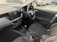 Used Skoda Kamiq SE 94 HP (69 kW) 2023 Moon white metallic SUV