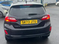 Używany Ford Fiesta Titanium 100 KM (73 kW) 2023 Czarny Hatchback