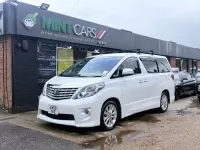 Second-hand Toyota Alphard 2024 Alb Monovolum