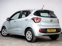 Used Hyundai i10 SE 67 HP (49 kW) 2018 Silver Hatchback