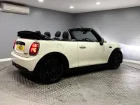 Usado Mini Cooper Cabriolet Classic 2019 Blanco Descapotable