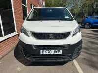 Begagnad Peugeot Expert S 100 HK (73 kW) 2020 Vit Van