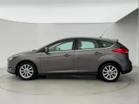 Used Ford Focus Titanium 123 HP (90 kW) 2016 Brown Hatchback