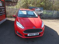 Used Ford Fiesta Zetec 2015 Red Hatchback