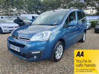 Gebraucht Citroën Berlingo Flair 100 PS (73 kW) 2019 Blau Van / Kleinbus