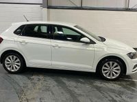 Used VW Polo SE 95 HP (69 kW) 2019 White Hatchback