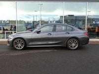 Used BMW 318 Sport Line 147 HP (108 kW) 2019 Grey Sedan