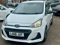 Used Hyundai i10 GO! 66 HP (48 kW) 2019 White Hatchback