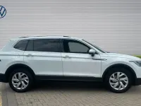 Used VW Tiguan Allspace Life 150 HP (110 kW) 2023 White SUV