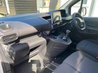 Used Peugeot Partner 2022 White MPV