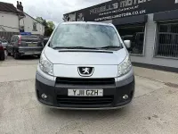 Used Peugeot TePee 2011 Silver MPV