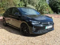 Usado Vauxhall Corsa-e SRi 100 kW (136 CV) 2021 Negro Utilitario