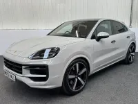 Usado Porsche Cayenne 2025 Cinzento SUV
