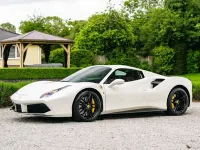 Used Ferrari 488 670 HP (492 kW) 2018 White Cabriolet
