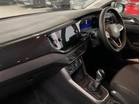 Uusi VW Polo Life 95 HP (69 kW) 2025 Harmaa Viistoperä