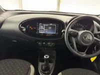 Used Toyota Aygo X 72 HP (52 kW) 2023 Green SUV