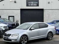 Używany Skoda Octavia SE 2015 Srebrny Hatchback
