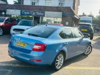 Used Skoda Octavia Elegance 184 HP (135 kW) 2015 Blue Estate