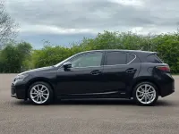 Used Lexus CT200h 134 HP (98 kW) 2012 Black Hatchback