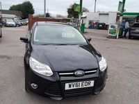 Used Ford Focus Zetec 125 HP (91 kW) 2011 Black Hatchback