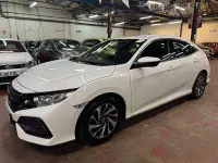 Used Honda Civic SE 126 HP (92 kW) 2018 White Hatchback