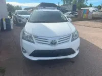 Used Toyota Avensis 126 HP (92 kW) 2014 White Estate