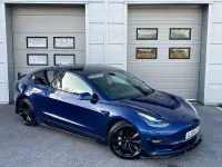 Used Tesla Model 3 Long Range AWD 366 kW (498 HP) 2019 Blue Sedan