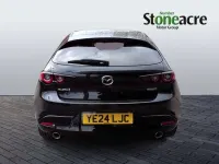 Usado Mazda 3 Exclusive-Line 183 CV (134 kW) 2024 Negro Utilitario
