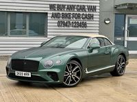 Begagnad Bentley Continental 635 HK (467 kW) 2019 Grön Cab