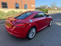 Used Audi TT Sport 180 HP (132 kW) 2016 Red Coupe