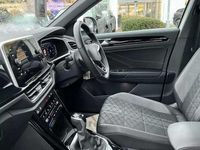 Used VW T-Roc R-line 150 HP (110 kW) 2025 White SUV