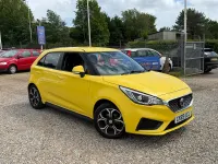 Used MG MG3 Excite 106 HP (77 kW) 2019 Yellow Hatchback