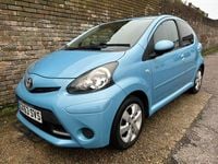 Used Toyota Aygo Style 67 HP (49 kW) 2013 Blue Hatchback