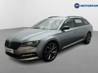 Usado Skoda Superb SportlinePlus 2020 Gris Familiar