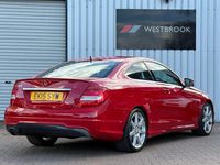 Used Mercedes C180 Sport Edition 156 HP (114 kW) 2015 Red Coupe