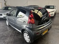 Used Peugeot 107 Active 68 HP (50 kW) 2013 Grey Hatchback