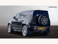 Used Land Rover Defender SE Dynamic 250 HP (183 kW) 2025 Santorini black SUV