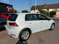 Used VW Golf VII SE 115 HP (84 kW) 2017 Silver Hatchback