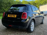 Used Mini Cooper Hatch 136 HP (100 kW) 2016 Black Hatchback