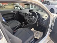 Used Audi A1 Design 116 HP (85 kW) 2017 Ibis white Hatchback