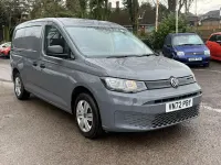 Usado VW Caddy S 2022 Gris Monovolumen