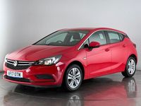 Used Vauxhall Astra Design Edition 105 HP (77 kW) 2017 Red Hatchback