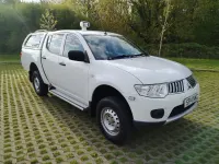 Usado Mitsubishi L200 134 HP (98 kW) 2014 Branco Pickup