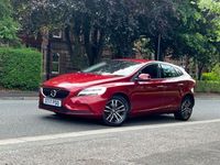 used Volvo V40 2.0 T2 MOMENTUM 5d 120 BHP