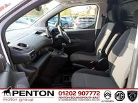 Used Vauxhall Combo 100 HP (73 kW) 2024 White MPV