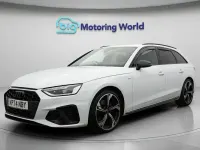 Usado Audi A4 Black Edition 163 CV (119 kW) 2024 Blanco Familiar