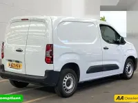 Used Vauxhall Combo 2023 White MPV
