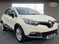 Used Renault Captur Dynamique 90 HP (66 kW) 2016 White SUV