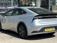 Used Toyota Prius Design 223 HP (164 kW) 2025 Silver Hatchback